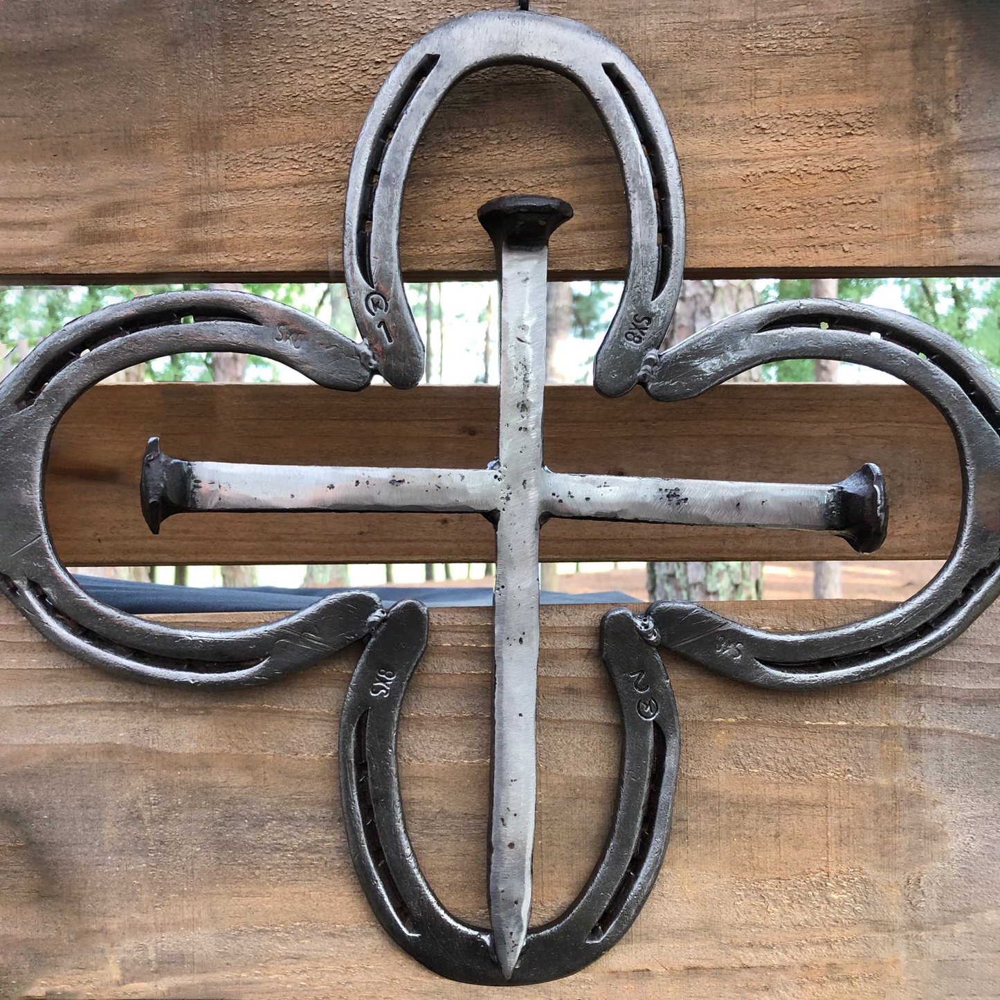 Clover Cross with Spike