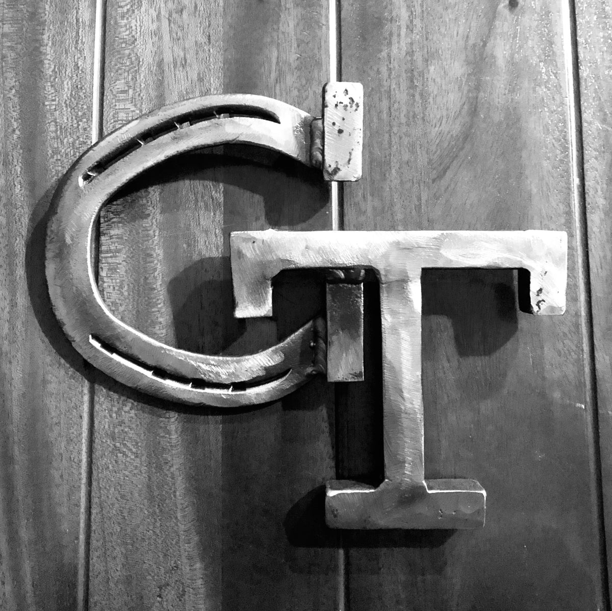 GT (wall hanging)