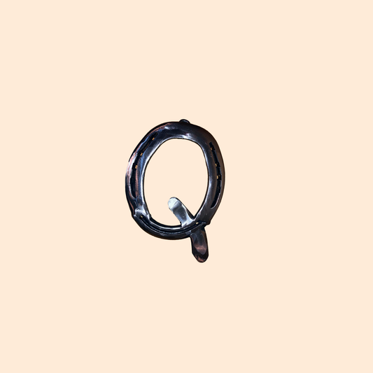 Q Sign